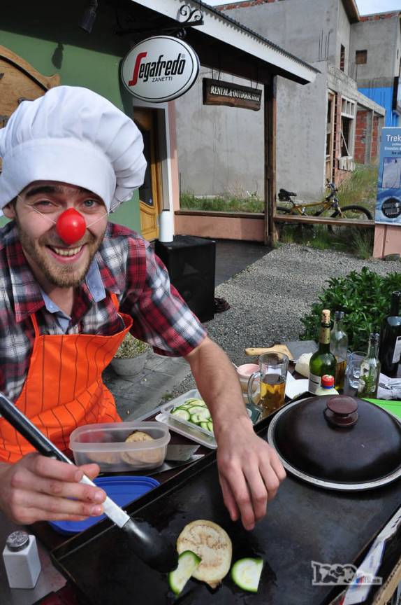 Festival de comidas de rua em El Chaltén, ao lado do Parque Nacional Los Glaciares, na Argentina